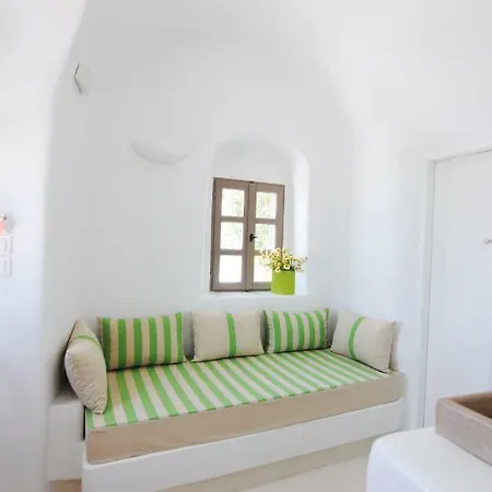 Πανσιόν White Grape